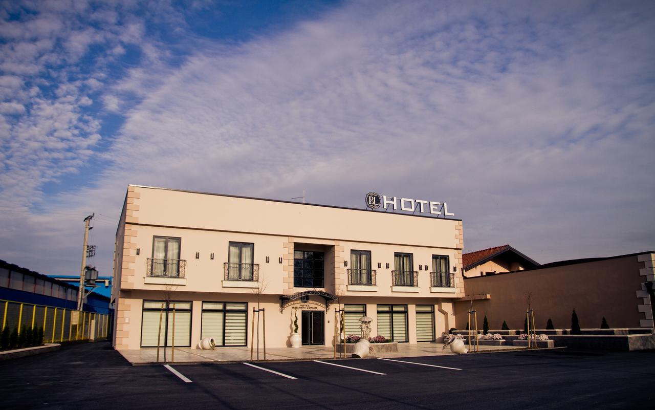Hotel Bakarni Lonac Брчко Экстерьер фото